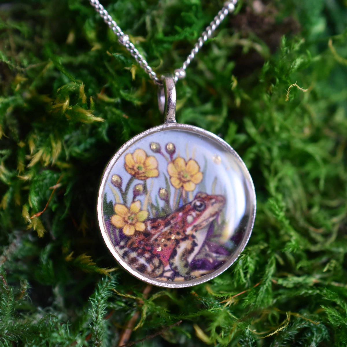 A Frog in the Buttercups Necklace