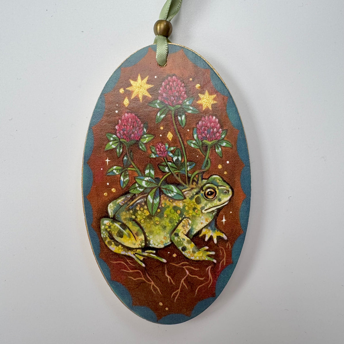 Toad Familiar Ornament