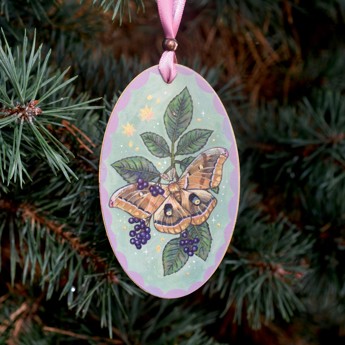 Moth Familiar Ornament